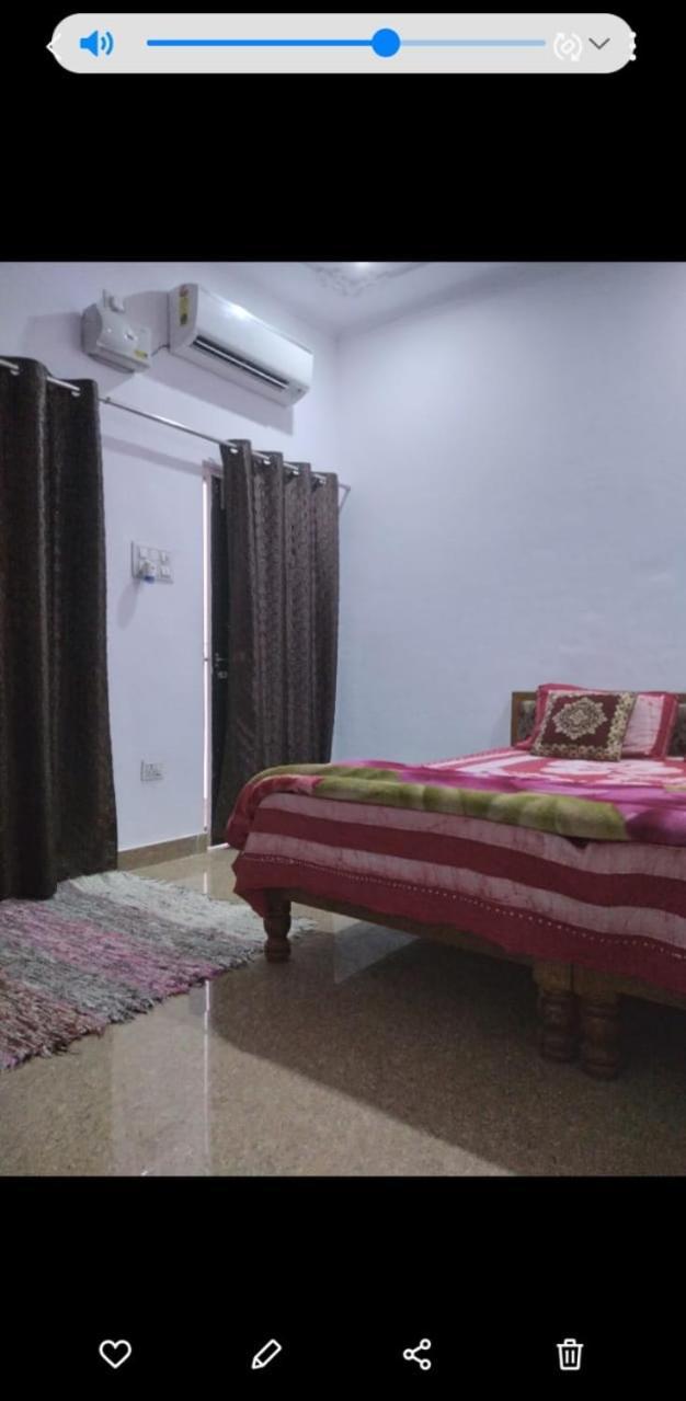 Happy Khajuraho Home Stay Экстерьер фото