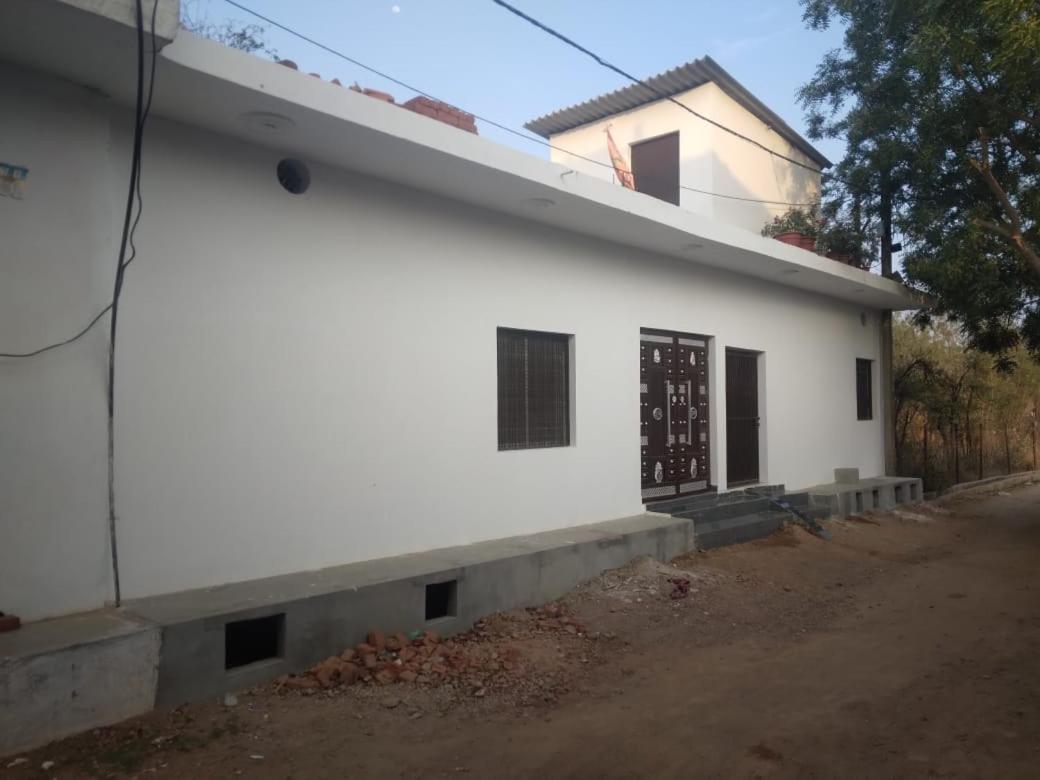 Happy Khajuraho Home Stay Экстерьер фото